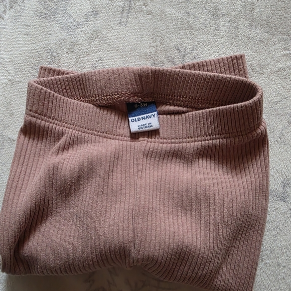 0-3 Baby Leggings Set - Dark Pink, Light Pink, Pink - Picture 4 of 5